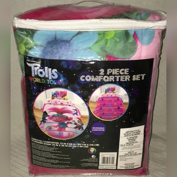 Trolls World Tour Dream Works Set TWIN/FULL Reversible Comforter Pillow New - Picture 3 of 6